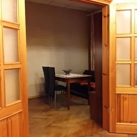 Centric Apartment *